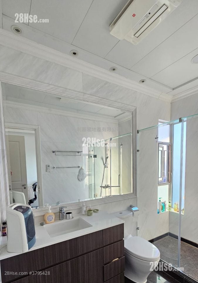 雅利德桦台 售盘 4 房 , 4 浴室 1,946 平方尺