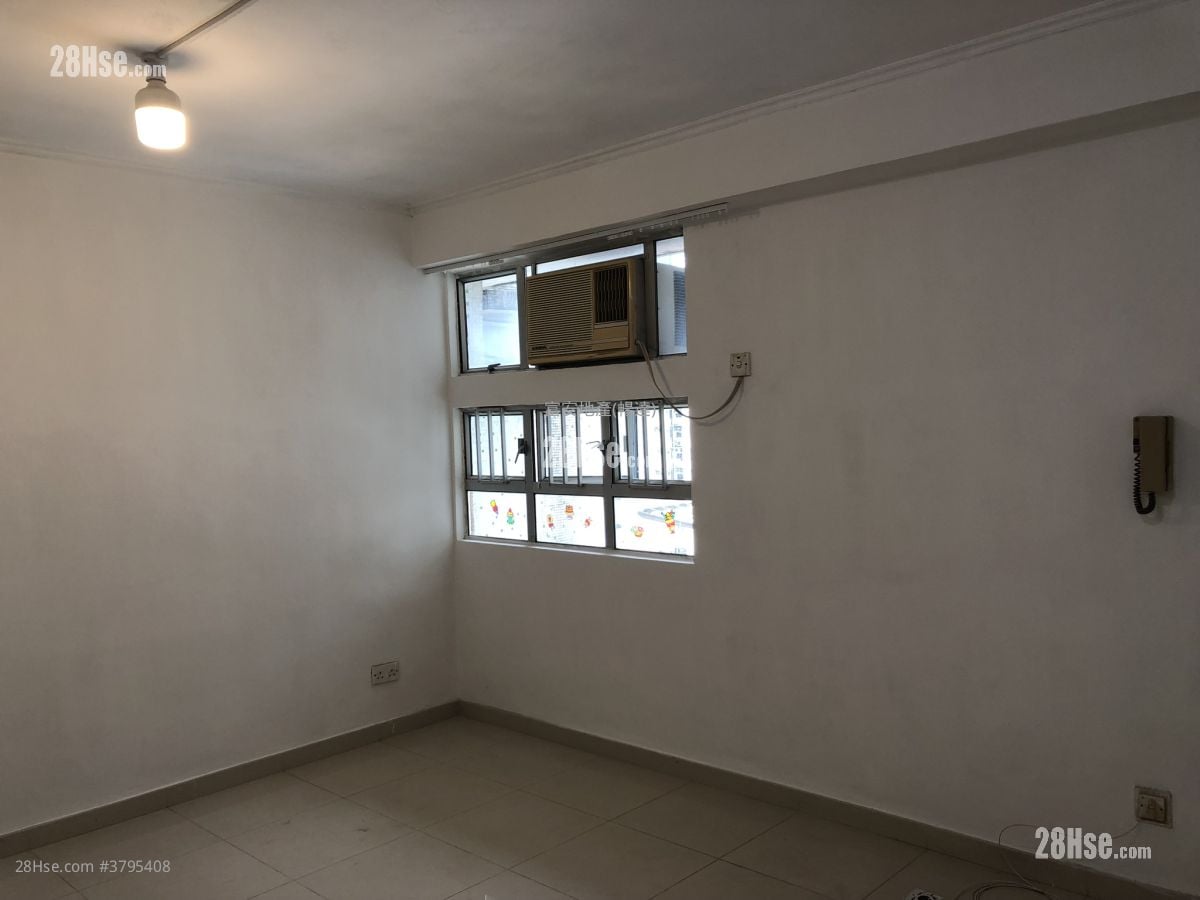 富安花园 售盘 2 房 , 1 浴室 479 平方尺