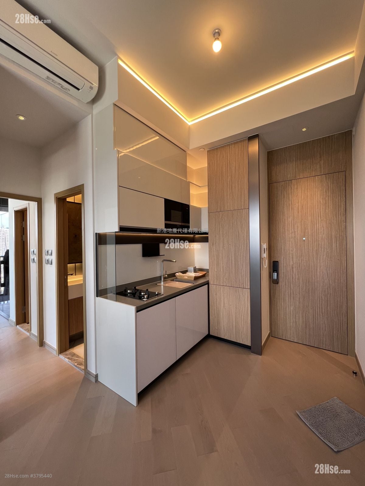 The Vantage Sell 2 Bedrooms , 2 Bathrooms 424 ft²