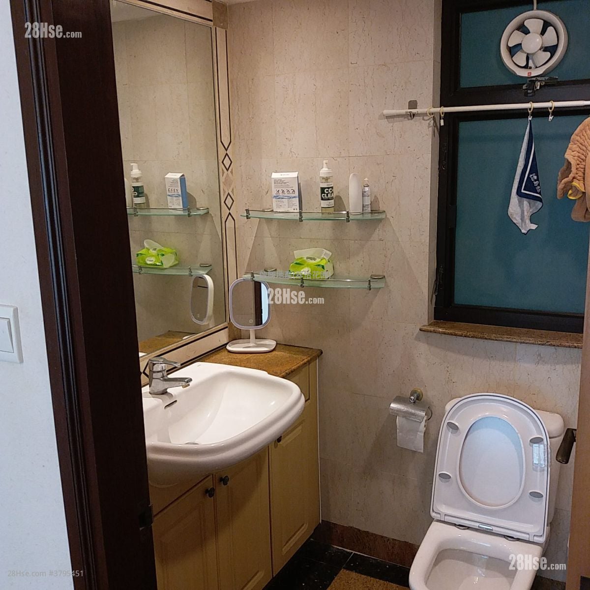 Grand Horizon Sell 2 Bedrooms , 1 Bathroom 463 ft²