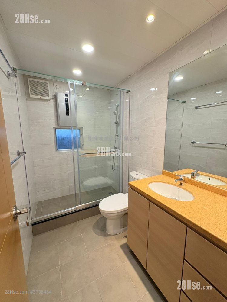 The Dahfuldy Rental 3 Bedrooms , 2 Bathrooms 1,514 ft²