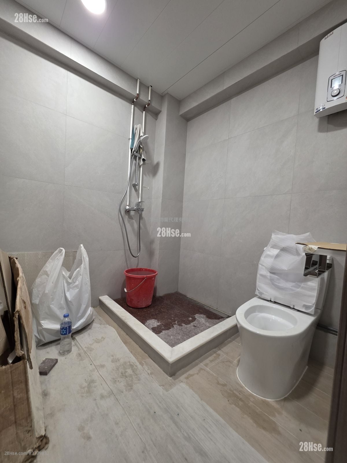 Hip Sang Building Rental 2 Bedrooms , 1 Bathroom 474 ft²