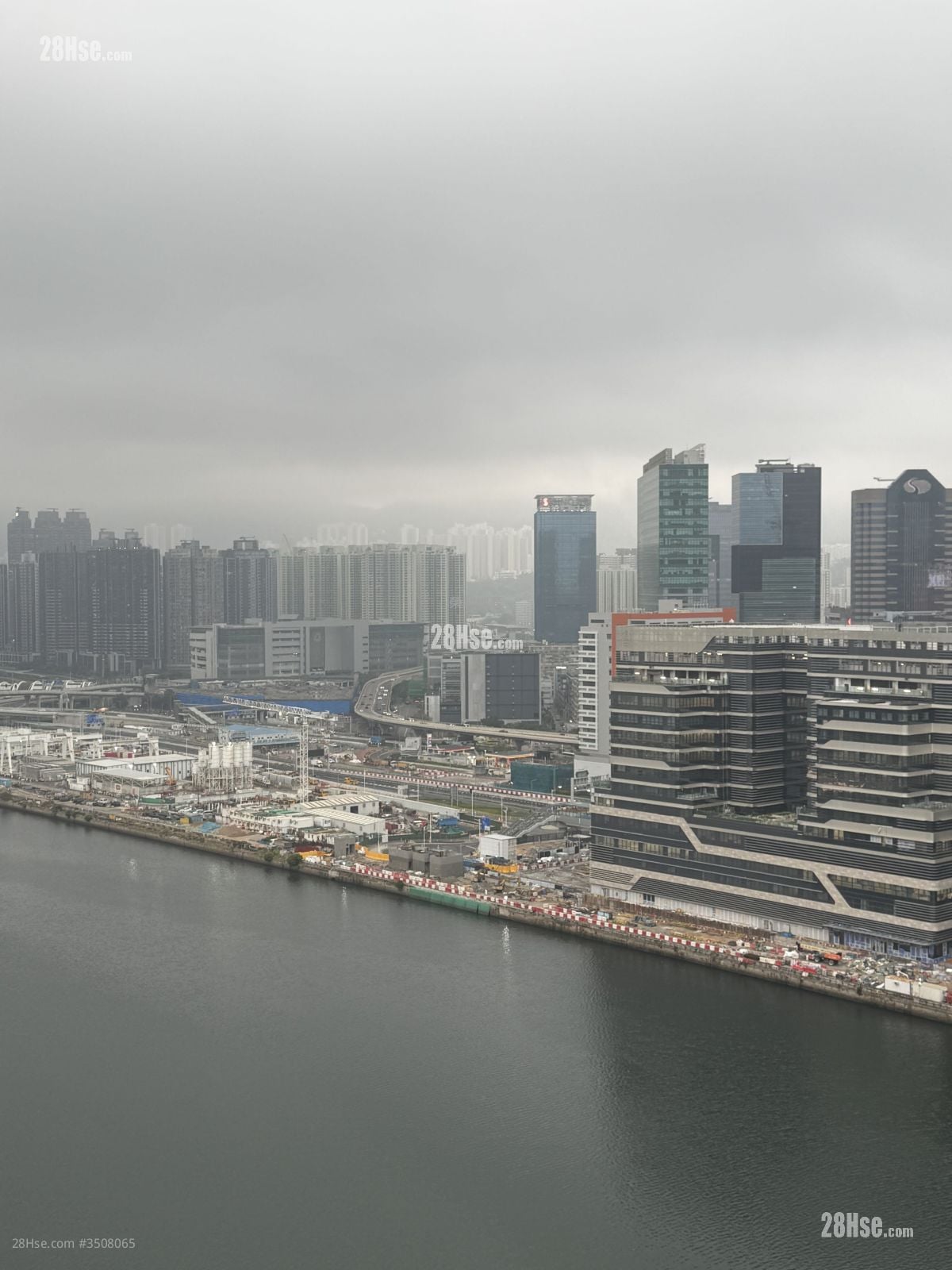 Double Coast Sell 2 Bedrooms , 1 Bathroom 445 ft²