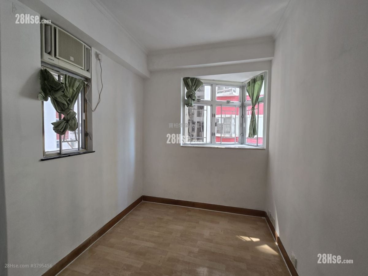 Luen Hong Apartments Rental 2 Bedrooms , 1 Bathroom 328 ft²