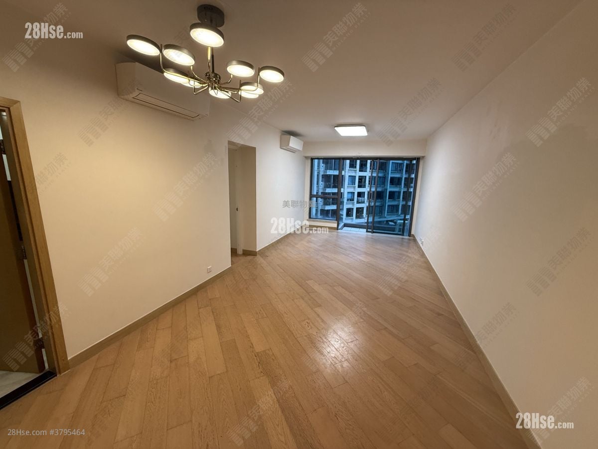 Providence Bay Rental 4 Bedrooms , 3 Bathrooms 1,099 ft²