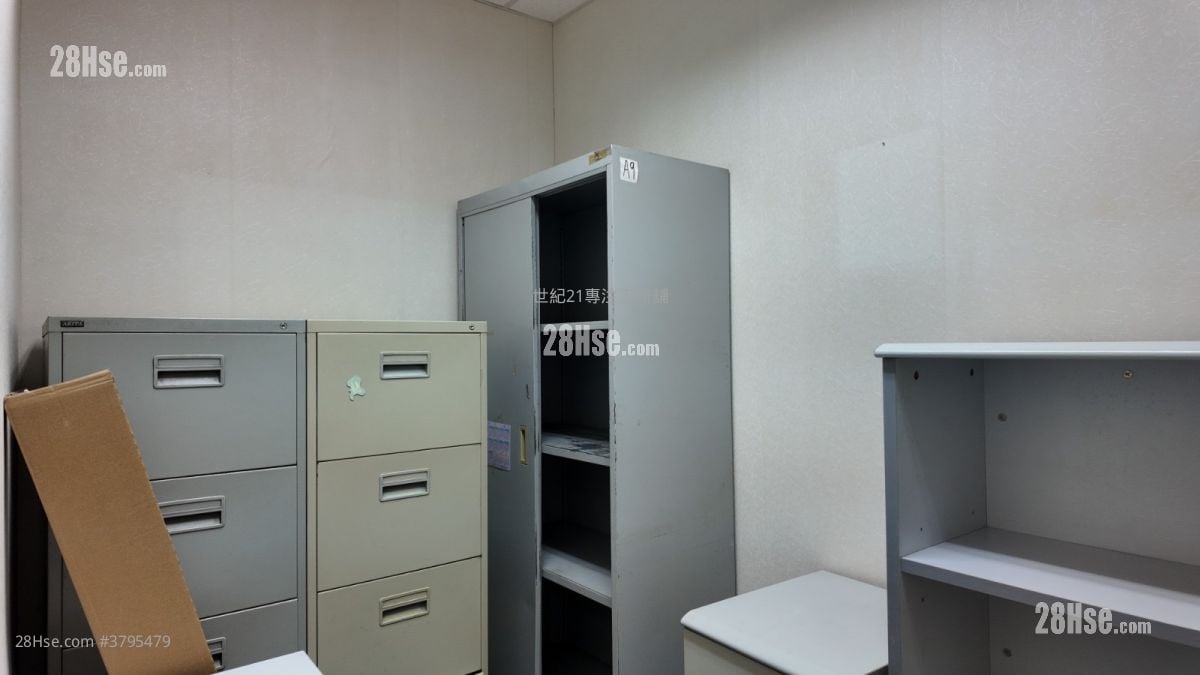 Global Gateway Tower 租盘 3 房 1,833 平方尺