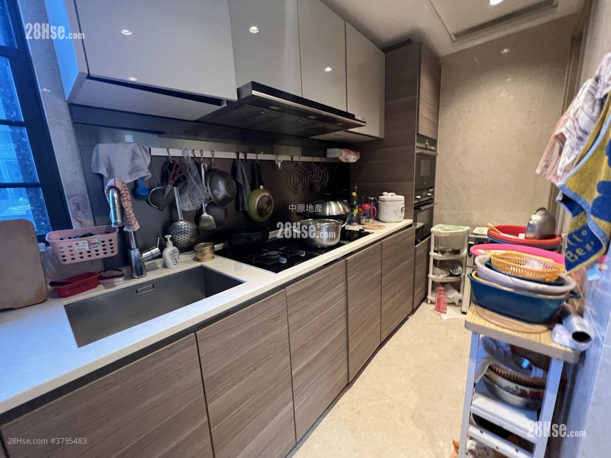 Wetland Seasons Park Sell 3 Bedrooms , 2 Bathrooms 677 ft²