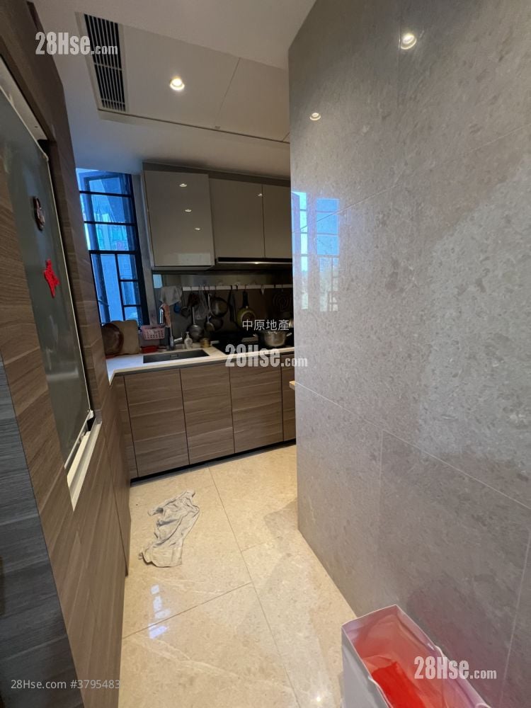 Wetland Seasons Park Sell 3 Bedrooms , 2 Bathrooms 677 ft²