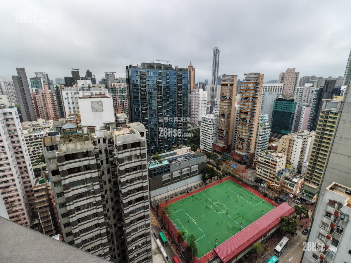 Skypark Sell 1 Bedroom , 1 Bathroom 407 ft²