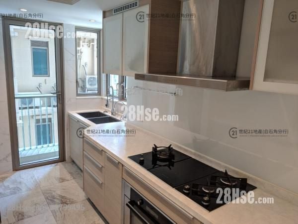 Mayfair By The Sea Sell 4 Bedrooms , 3 Bathrooms 1,400 ft²