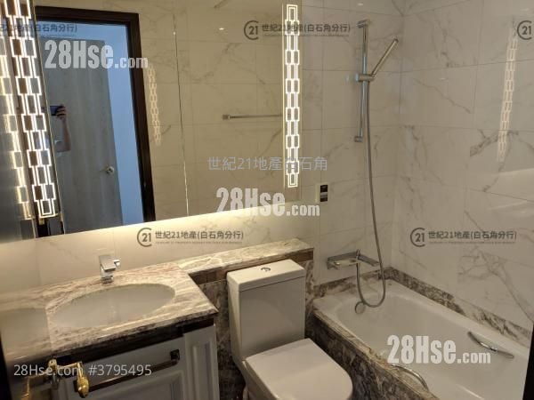 Mayfair By The Sea Sell 4 Bedrooms , 3 Bathrooms 1,400 ft²