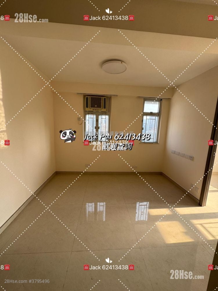 Shun Hing Building Rental 2 Bedrooms , 1 Bathroom