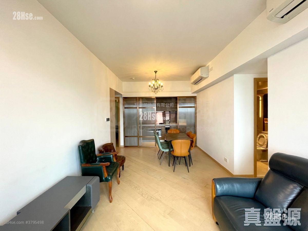 LP10 租盘 3 房 , 2 浴室 832 平方尺