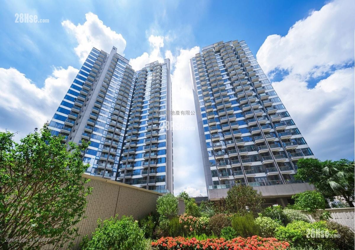 Hava Sell 2 Bedrooms 397 ft²