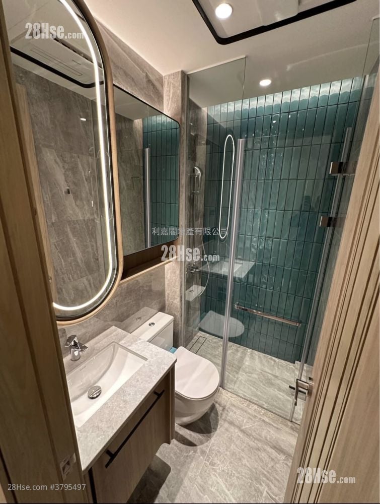 Hava Sell 2 Bedrooms 397 ft²