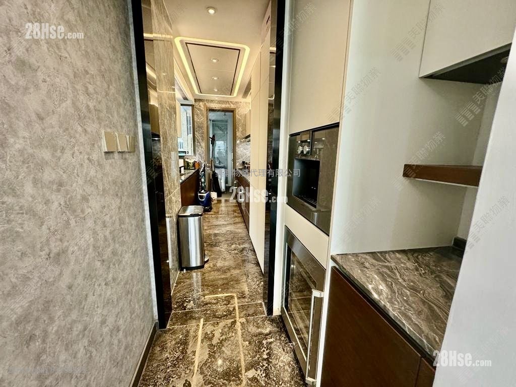 傲玟 售盘 3 房 , 4 浴室 1,403 平方尺