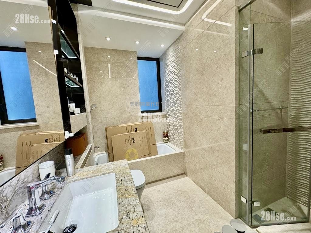 傲玟 售盘 3 房 , 4 浴室 1,403 平方尺