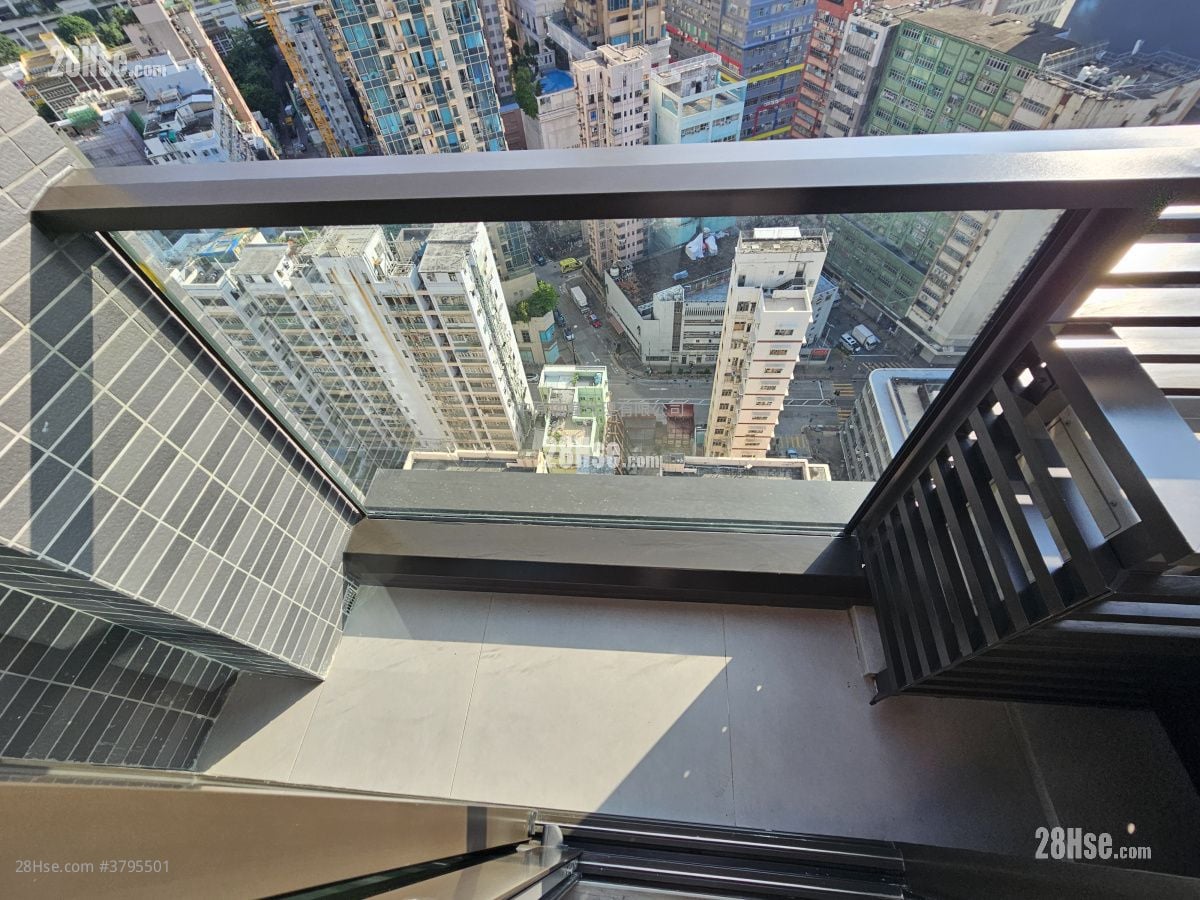 Larchwood Rental Studio , 1 Bathroom 210 ft²