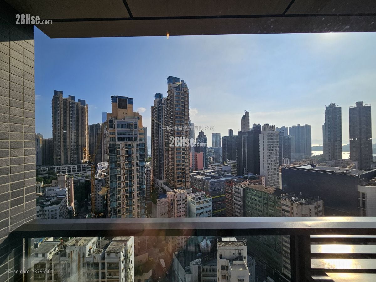 Larchwood Rental Studio , 1 Bathroom 210 ft²