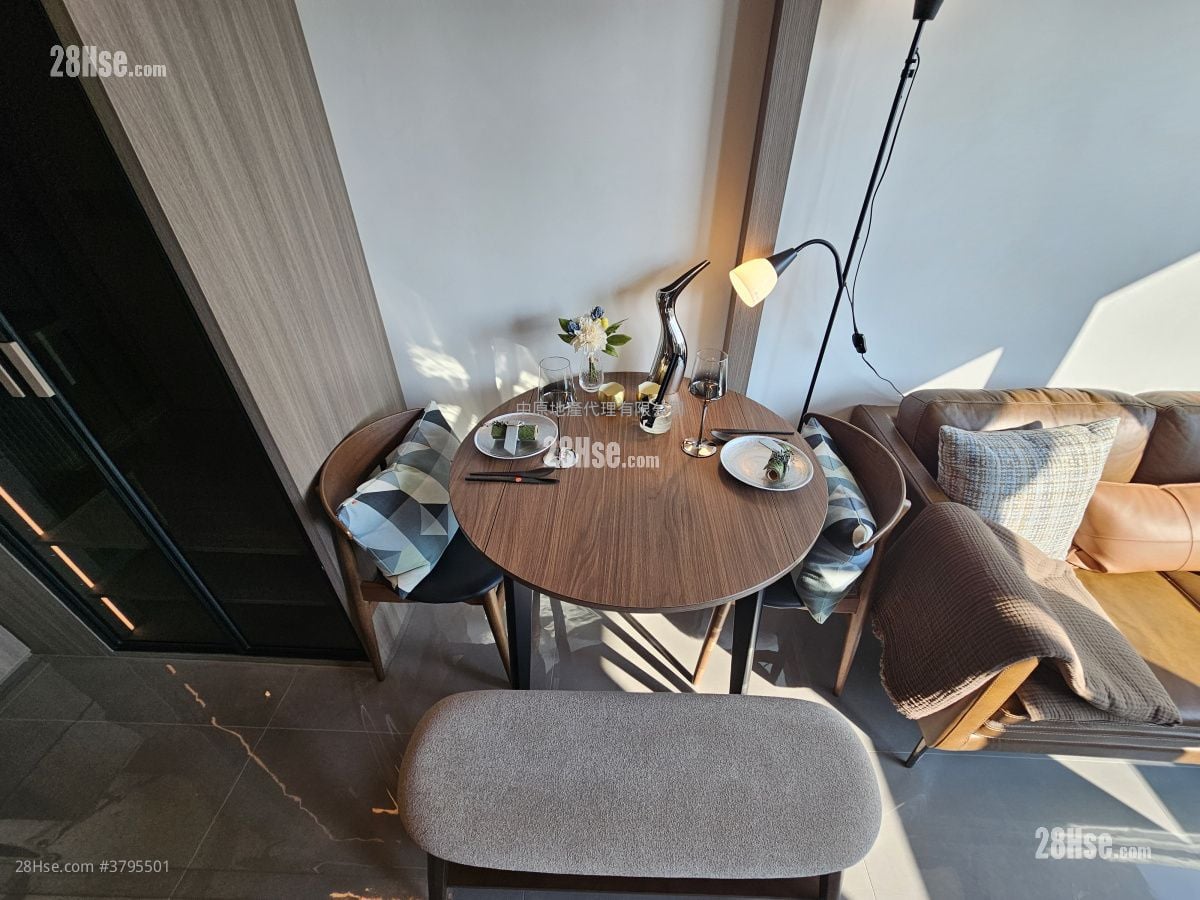 Larchwood Rental Studio , 1 Bathroom 210 ft²