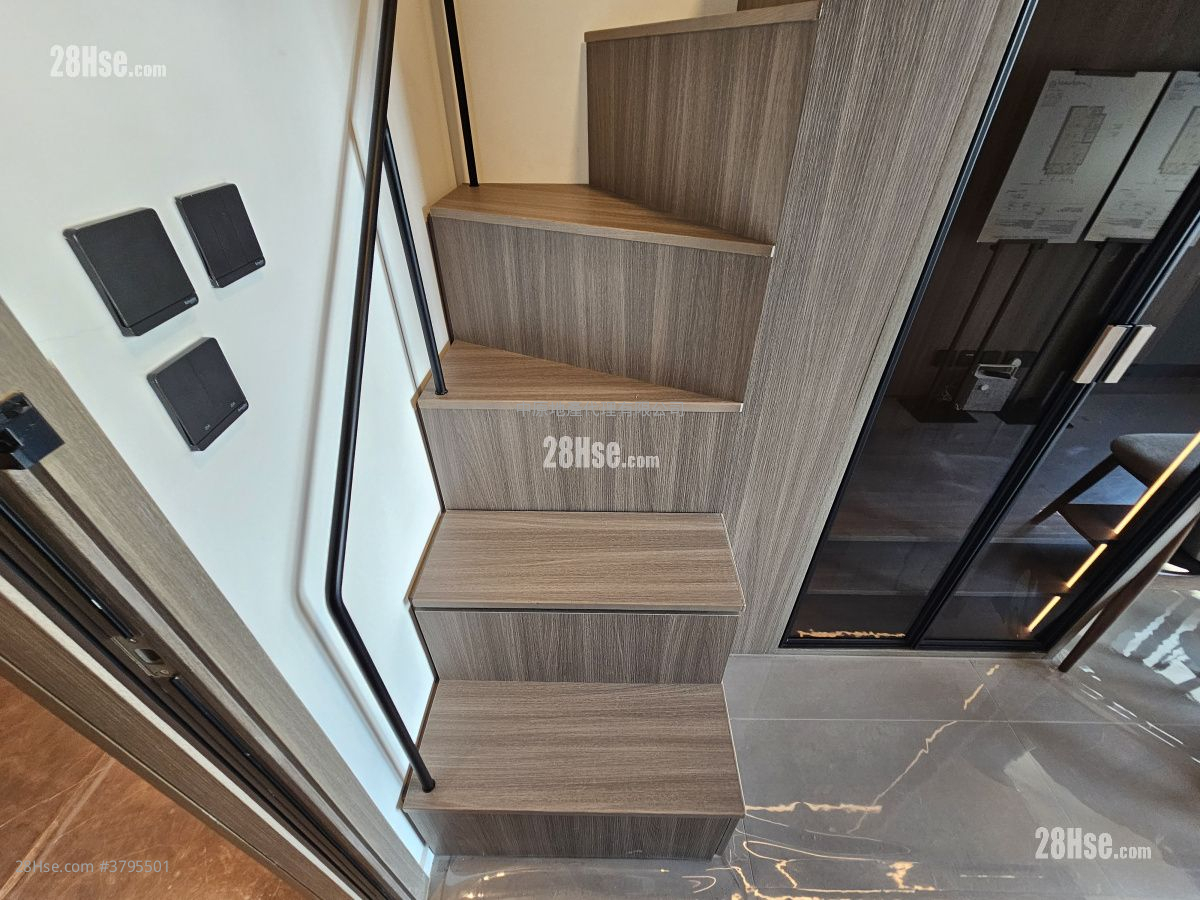 Larchwood Rental Studio , 1 Bathroom 210 ft²