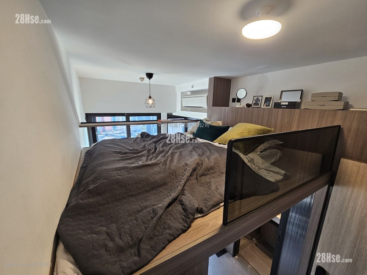 Larchwood Rental Studio , 1 Bathroom 210 ft²