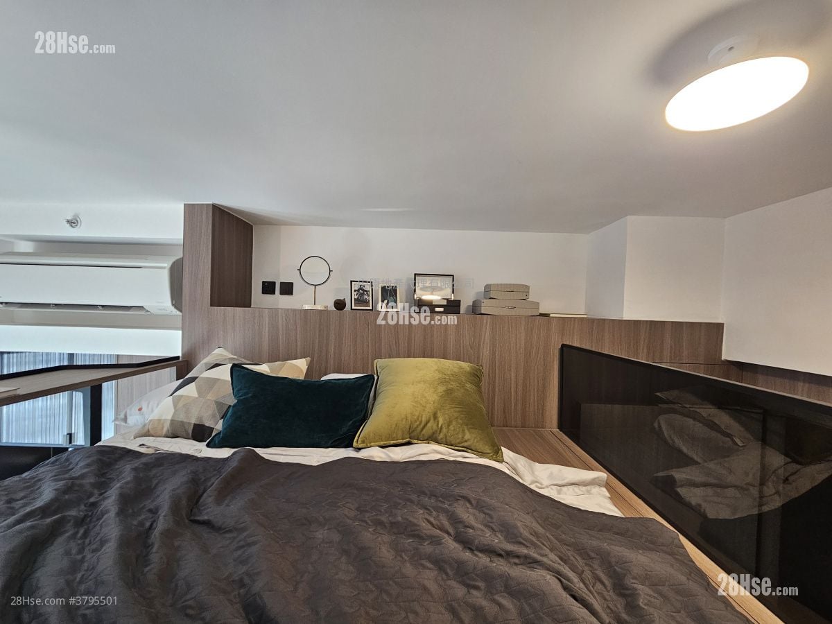 Larchwood Rental Studio , 1 Bathroom 210 ft²