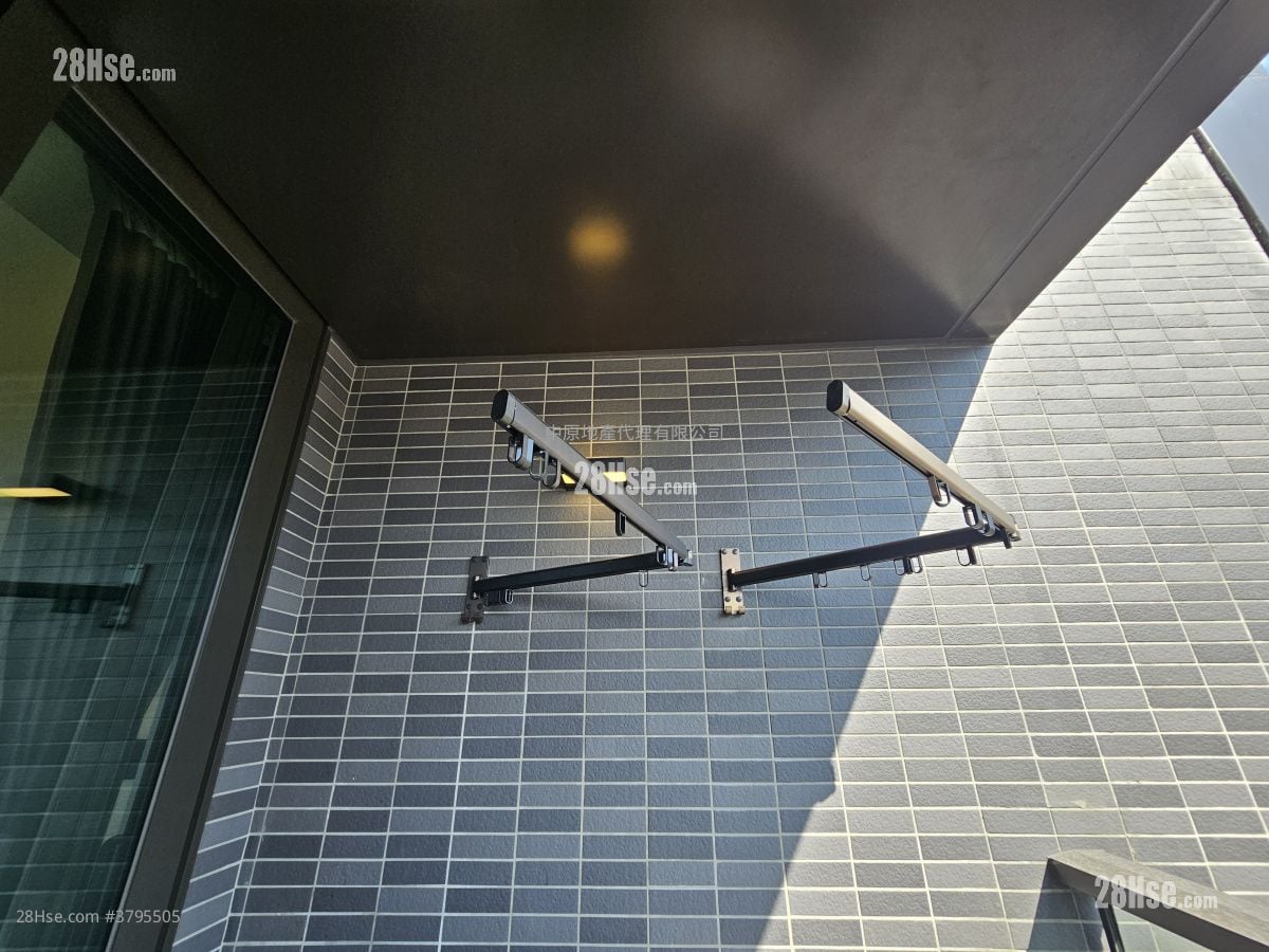 Larchwood 租盘 1 房 , 1 浴室 267 平方尺