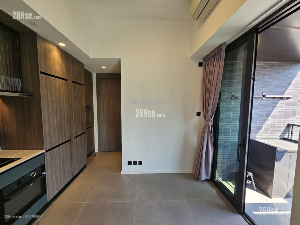 Larchwood 租盘 1 房 , 1 浴室 267 平方尺