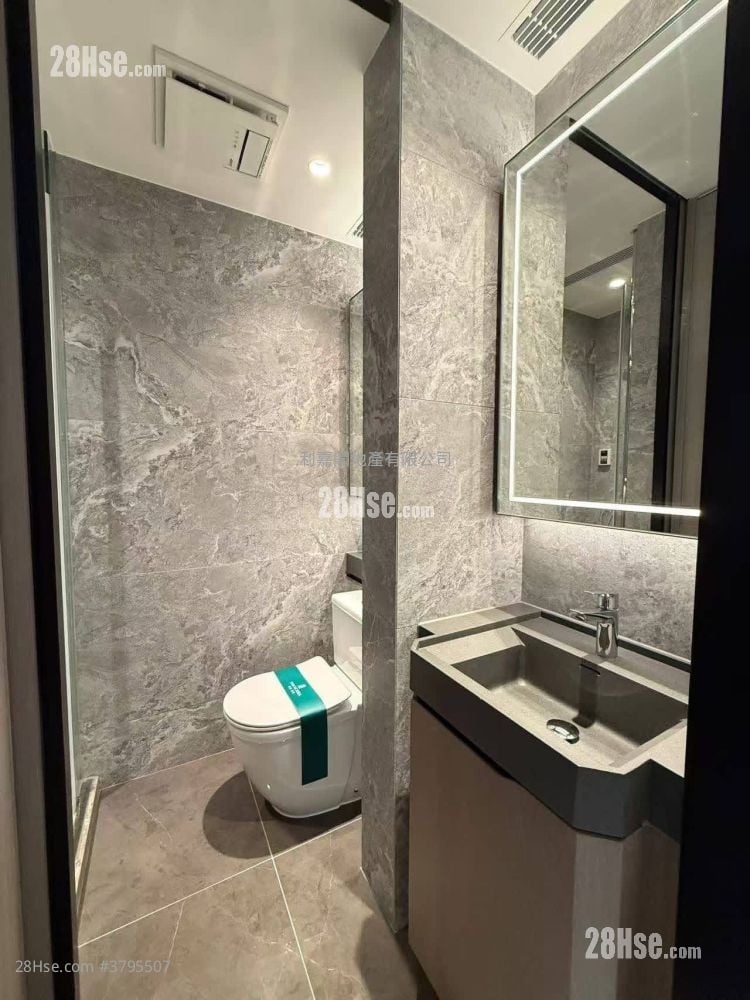 Twin Victoria Sell 245 ft²