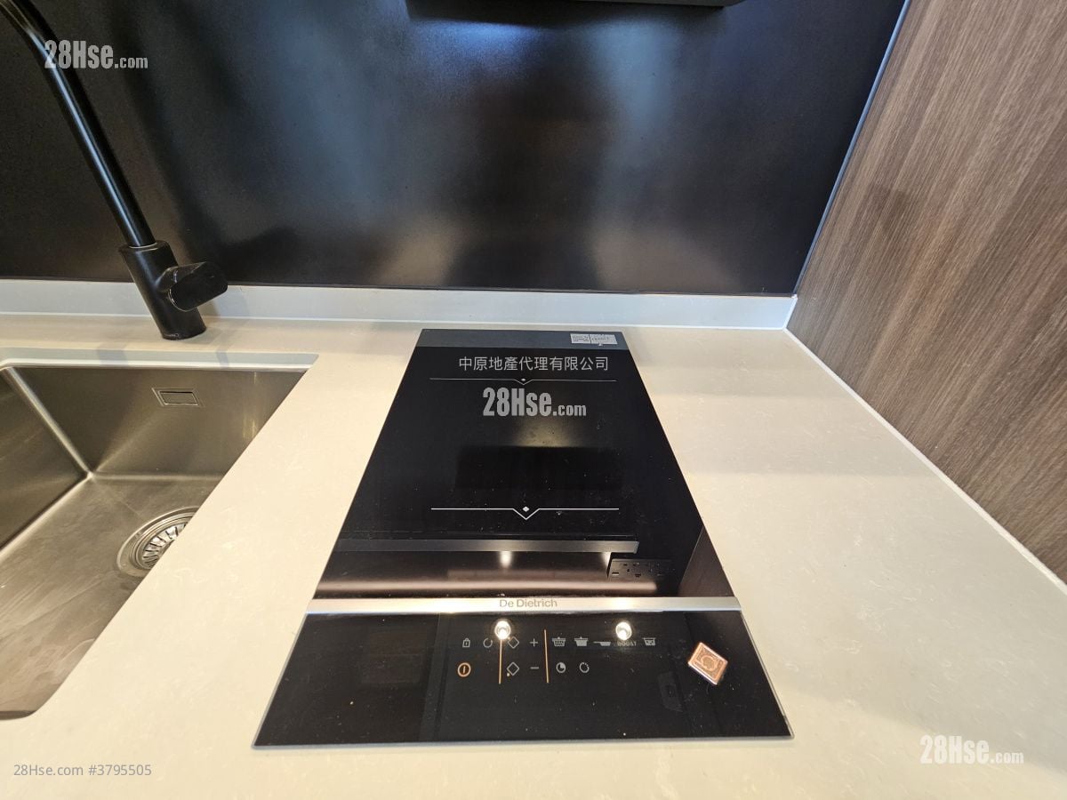 Larchwood 租盘 1 房 , 1 浴室 267 平方尺