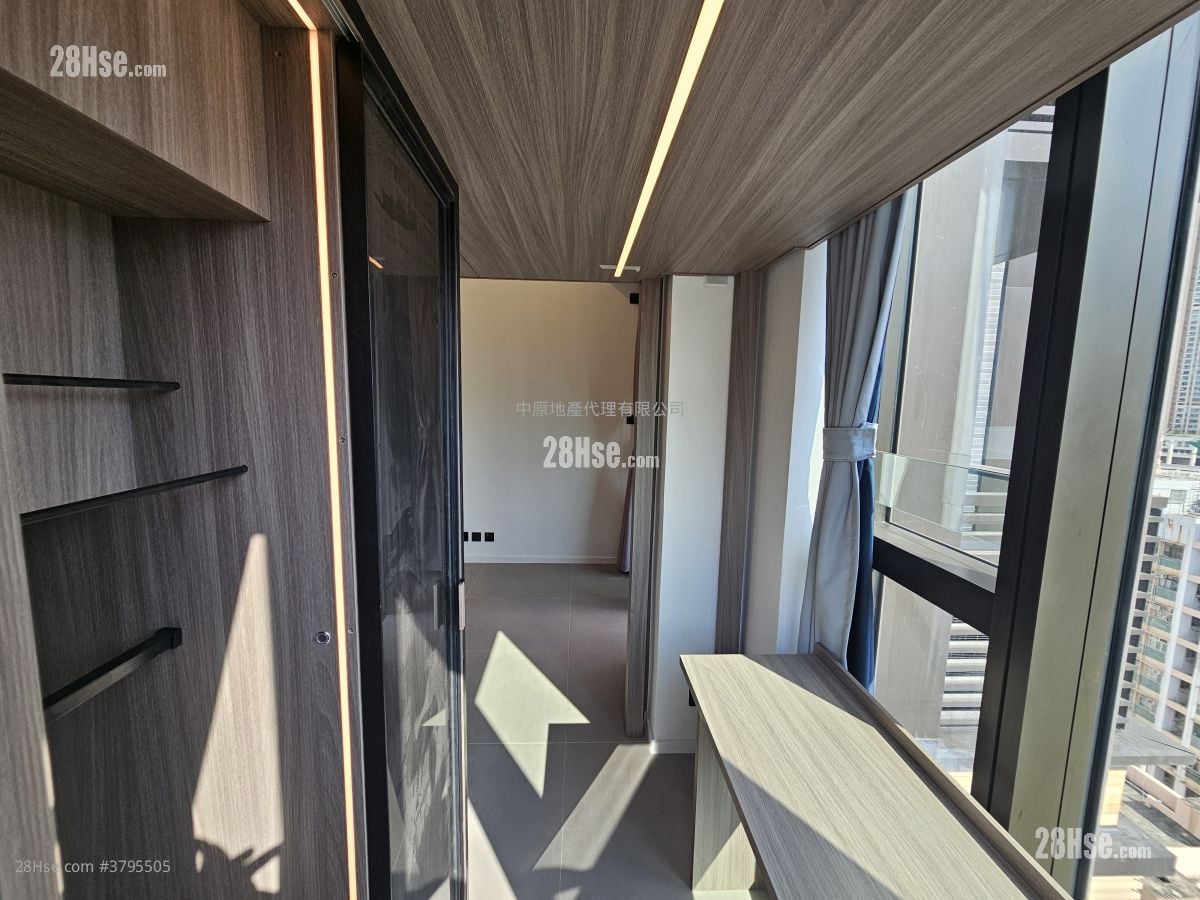 Larchwood 租盘 1 房 , 1 浴室 267 平方尺