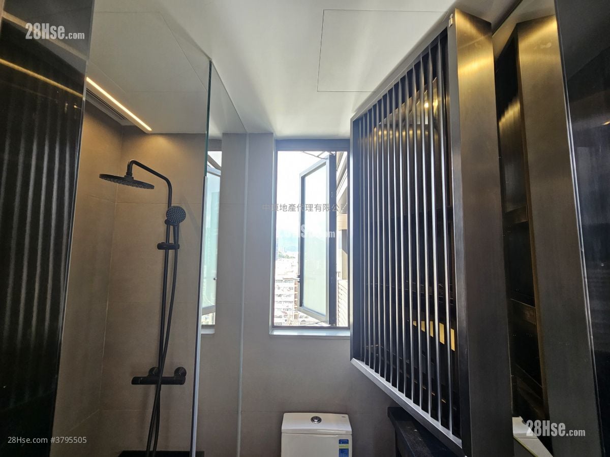 Larchwood 租盘 1 房 , 1 浴室 267 平方尺