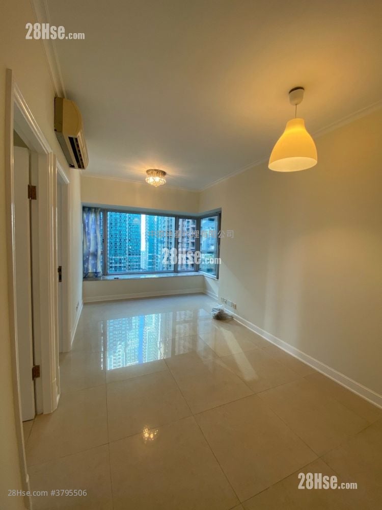 Banyan Garden Sell 2 Bedrooms 440 ft²