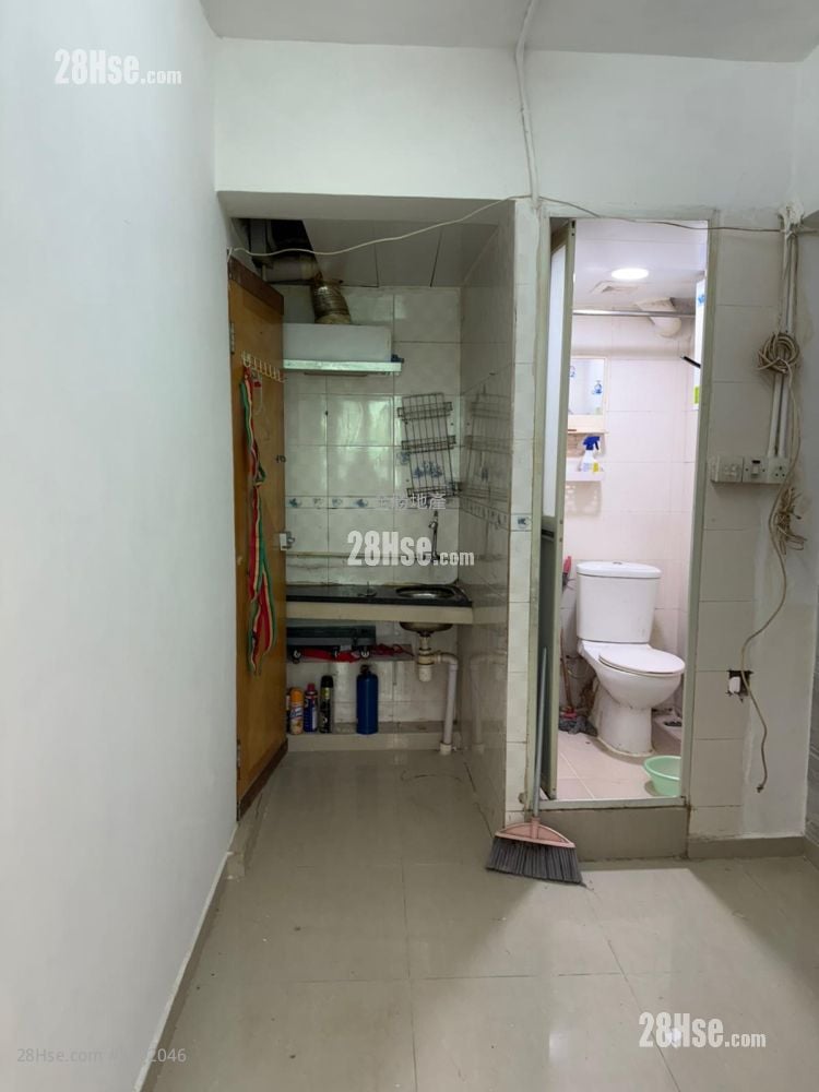 Chinese Mansion Rental 1 Bedroom , 1 Bathroom 180 ft²