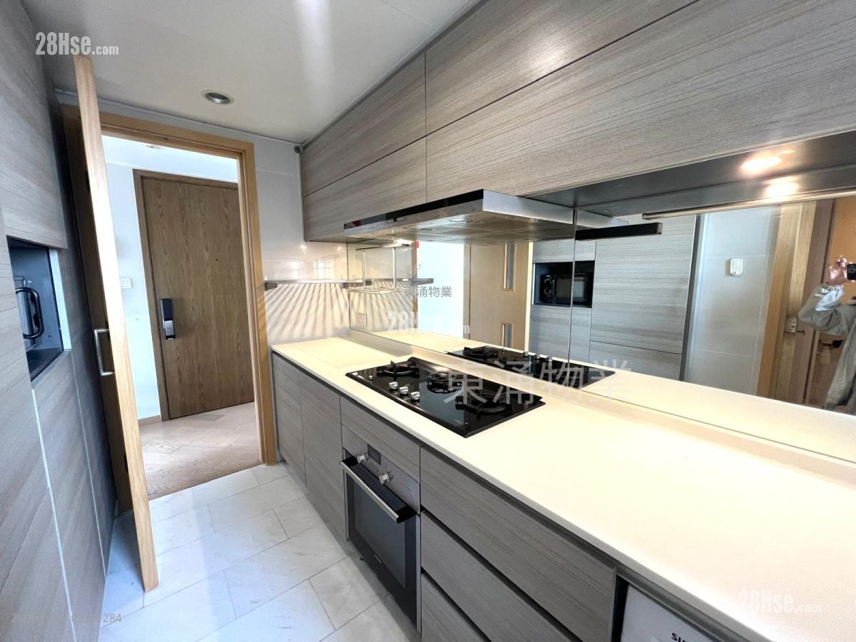 The Visionary Sell 3 Bedrooms , 2 Bathrooms 963 ft²