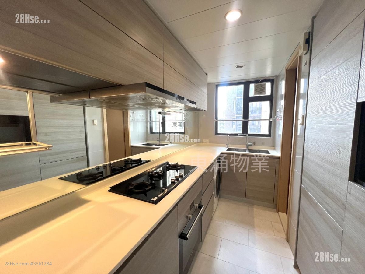 The Visionary Sell 3 Bedrooms , 2 Bathrooms 963 ft²