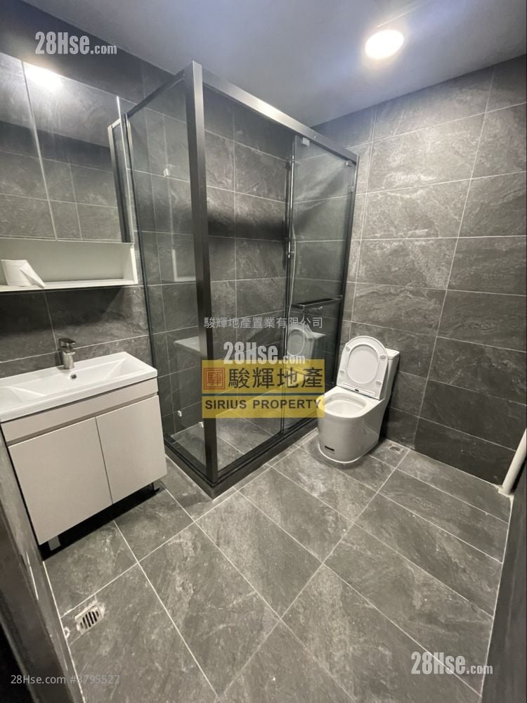 曾榕大厦 租盘 150 平方尺