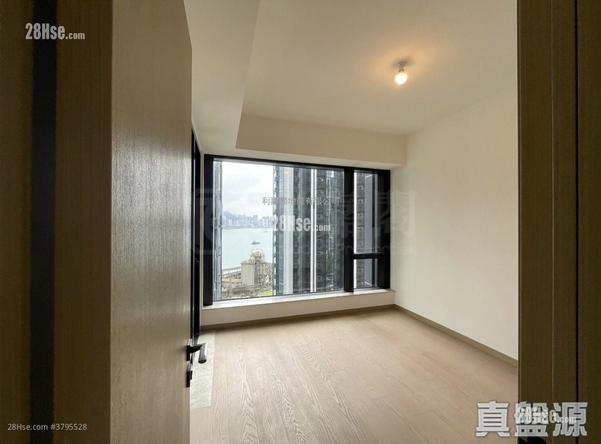 Montego Bay Sell 3 Bedrooms 798 ft²