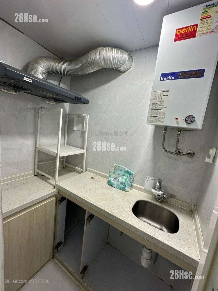 定安大厦 售盘 2 房 , 1 浴室 368 平方尺