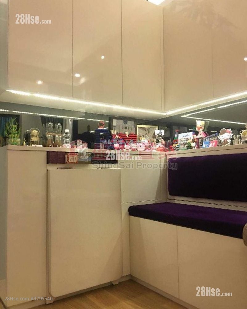 Golden Lion Garden Sell 2 Bedrooms , 1 Bathroom 260 ft²