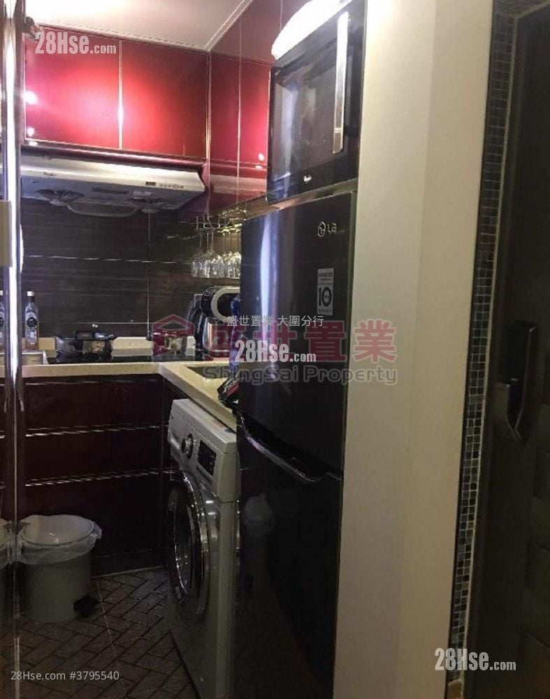 Golden Lion Garden Sell 2 Bedrooms , 1 Bathroom 260 ft²