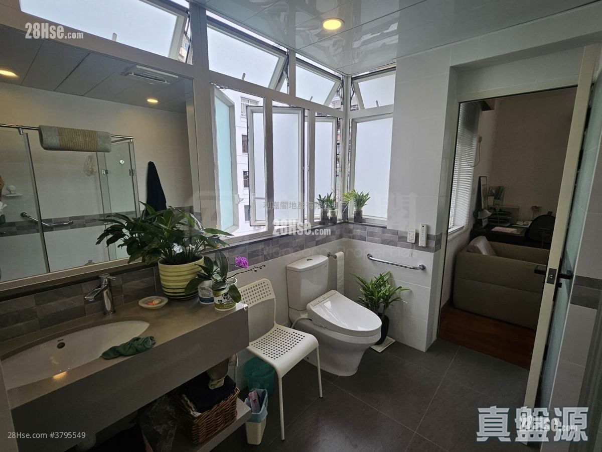 本立台 售盘 3 房 , 3 浴室 1,625 平方尺