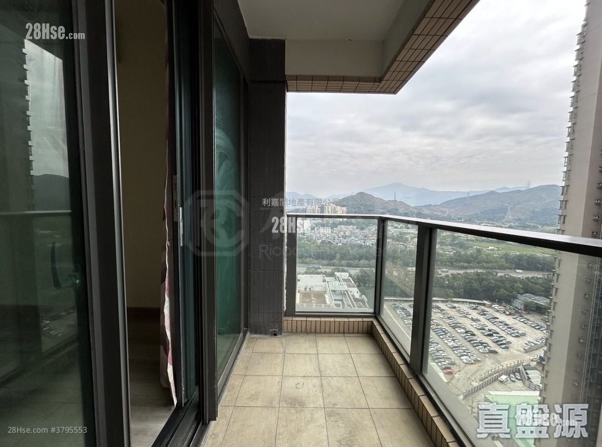 Yoho Midtown Sell 4 Bedrooms 880 ft²