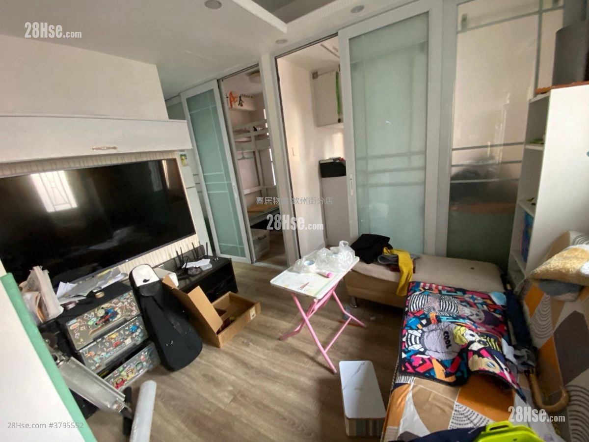 康辉大厦 售盘 2 房 , 1 浴室 280 平方尺