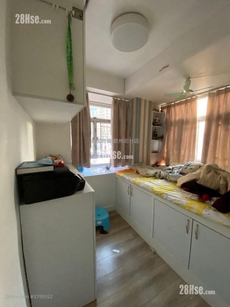 康辉大厦 售盘 2 房 , 1 浴室 280 平方尺