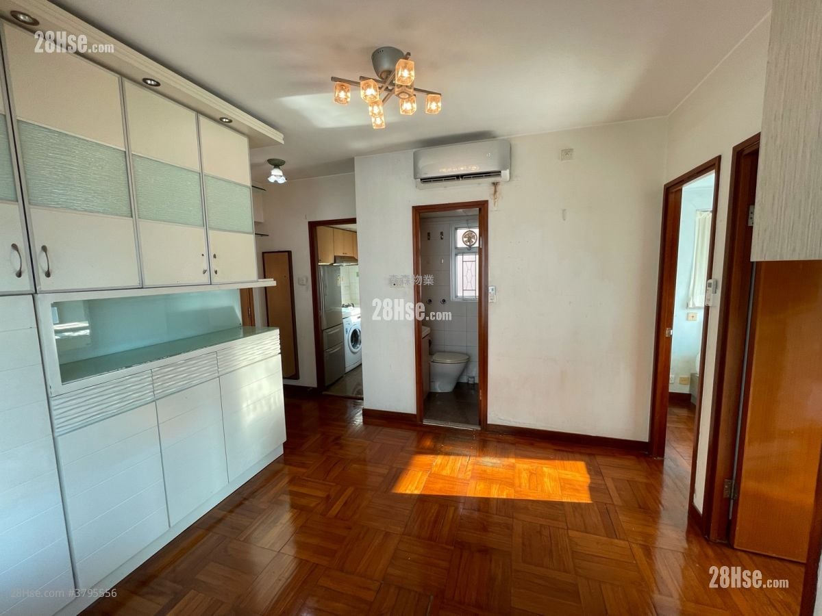 耀星华庭 租盘 2 房 , 1 浴室 328 平方尺