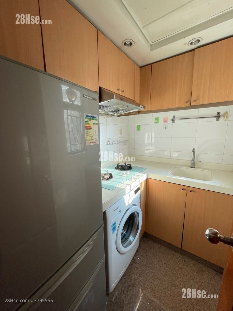 耀星华庭 租盘 2 房 , 1 浴室 328 平方尺