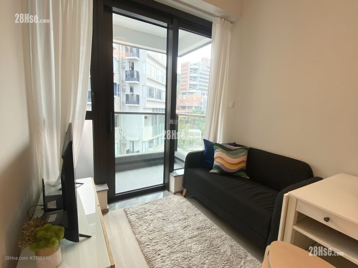 The Hilltop Rental 1 Bedroom , 1 Bathroom 333 ft²