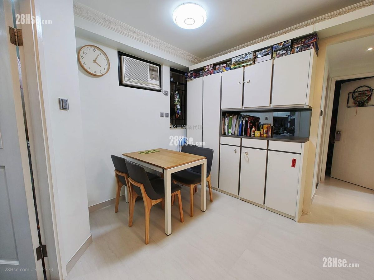 欣荣花园 售盘 2 房 , 1 浴室 566 平方尺